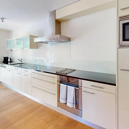 Family Ski Oasis With Mountain View *